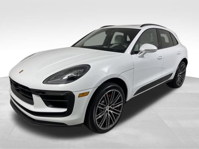 New 2025 Porsche Macan S