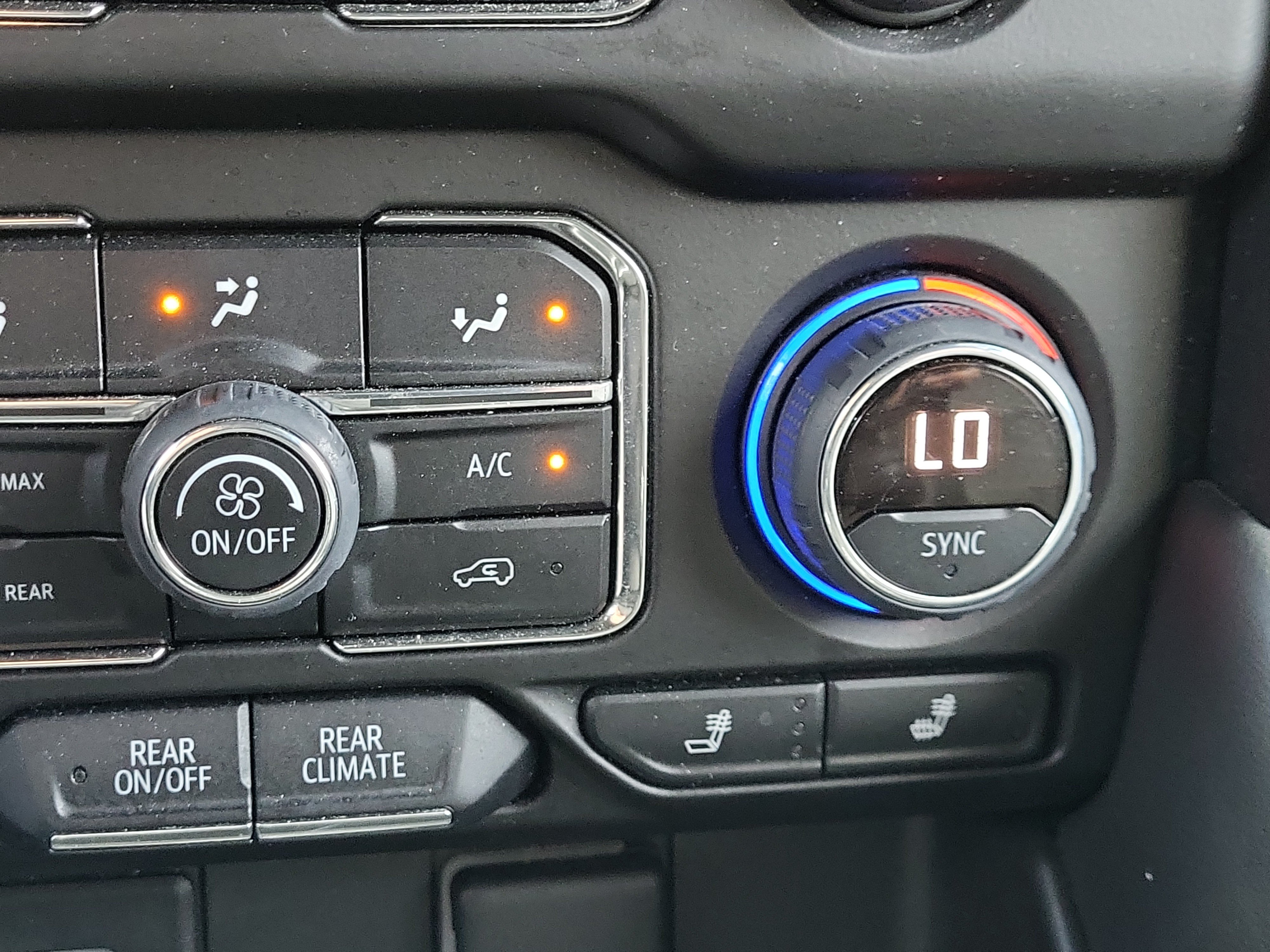 Used 2021 Chevrolet Tahoe Z71 AWD/4WD image 26