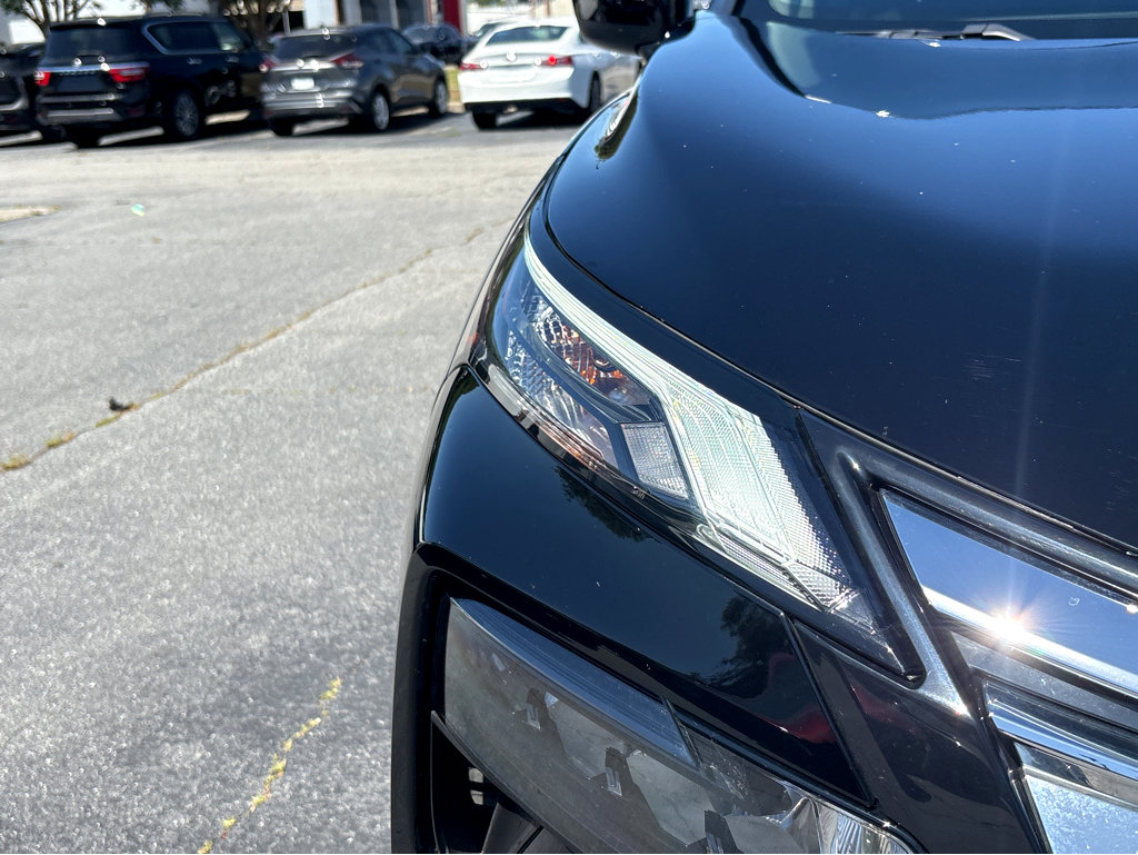 Used 2024 Nissan Rogue SV w/ SV Premium Package image 26