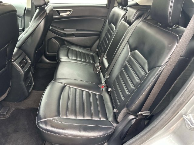 Used 2024 Ford Edge SEL AWD/4WD image 13