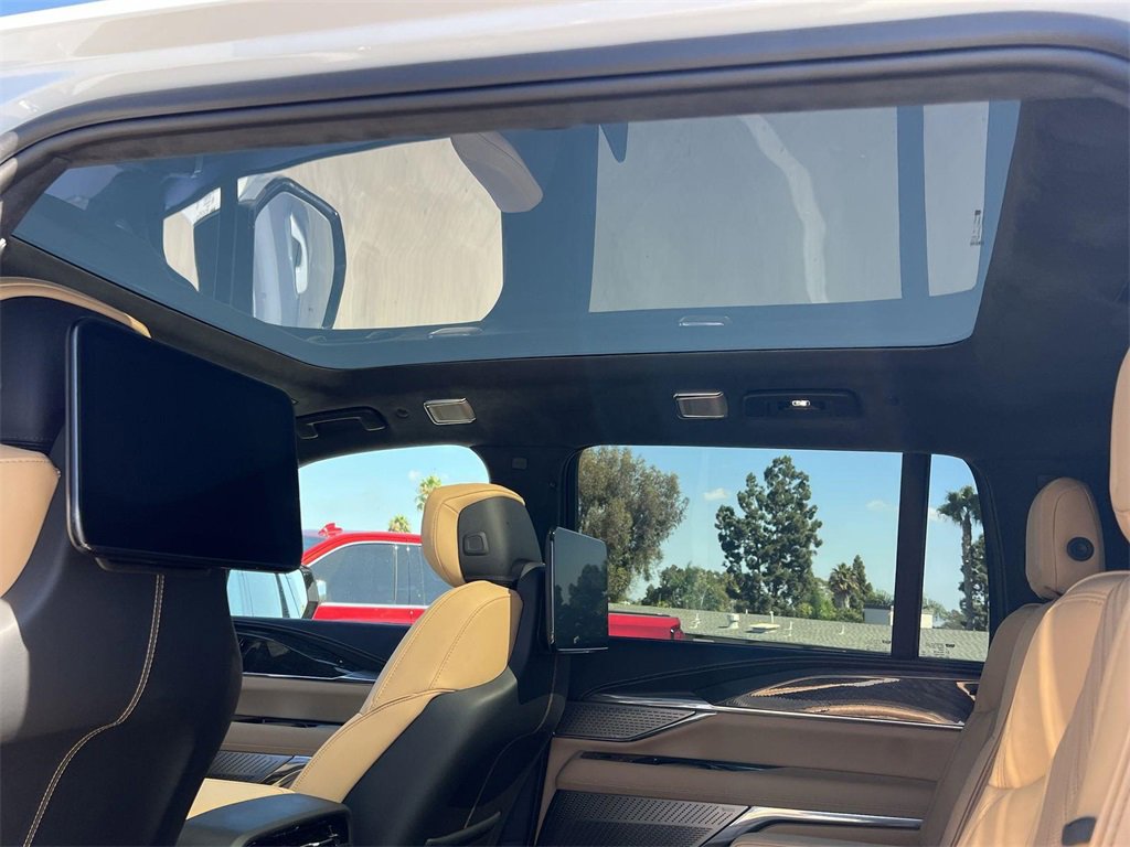 New 2026 Cadillac Escalade IQL Sport 2 image 29