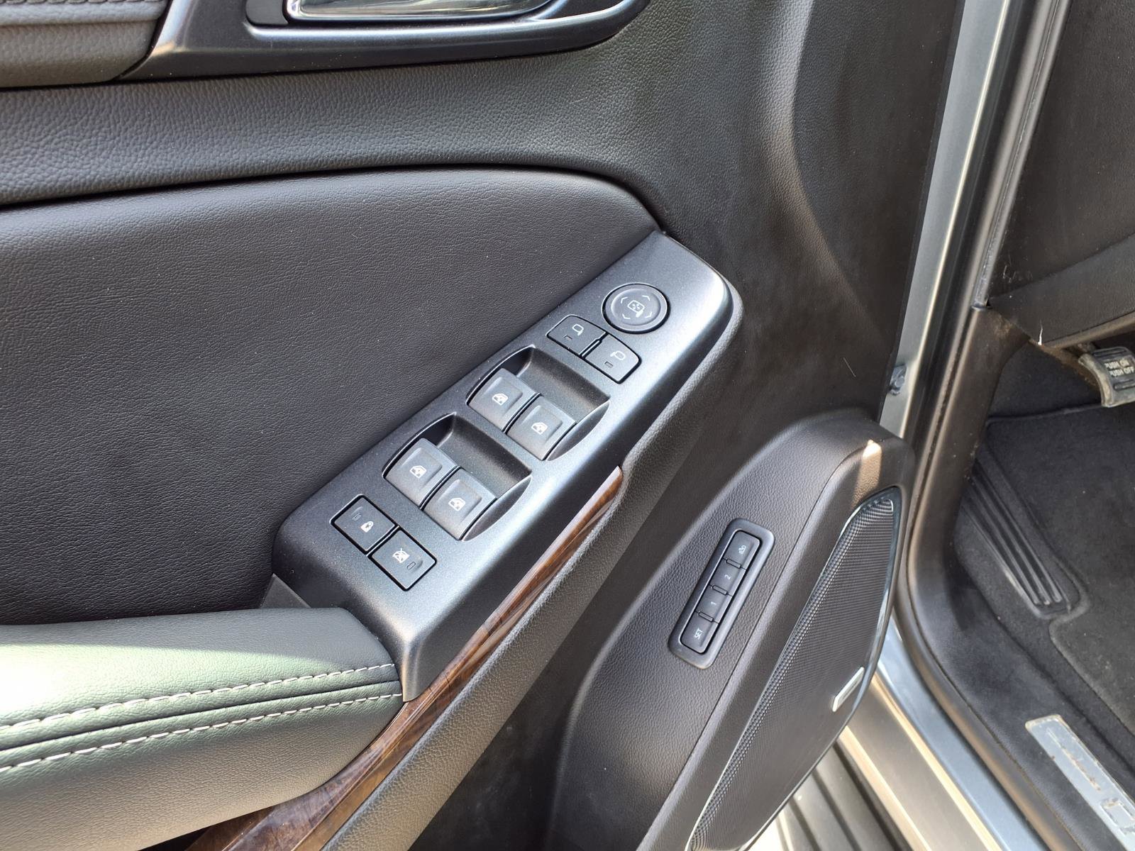 Used 2019 Chevrolet Tahoe LT RWD image 13