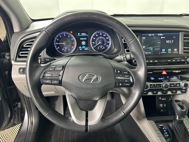 Used 2020 Hyundai Elantra Limited w/ Ultimate Package 03 image 14