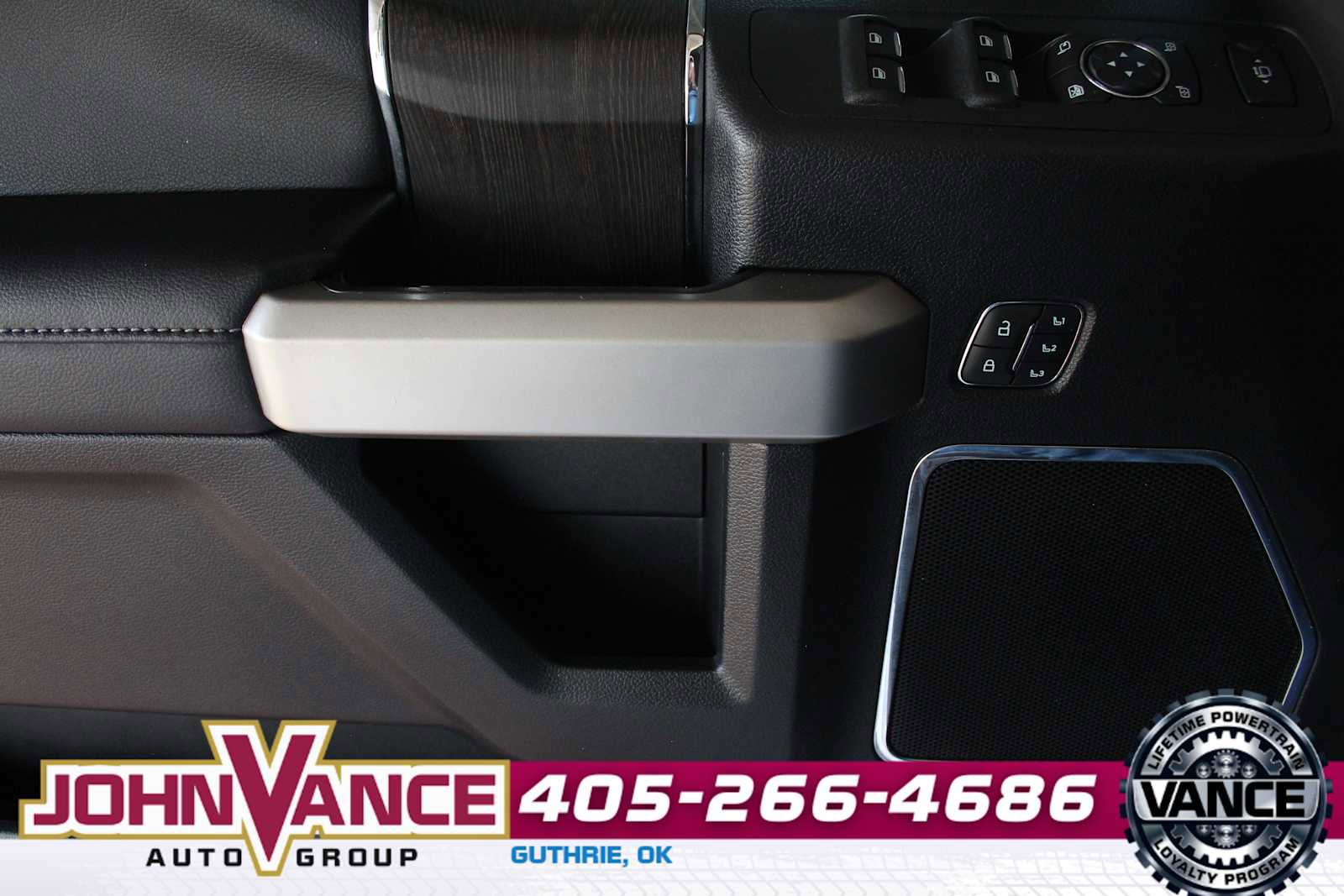 Used 2021 Ford F450 Lariat w/ Lariat Ultimate Package AWD/4WD image 33