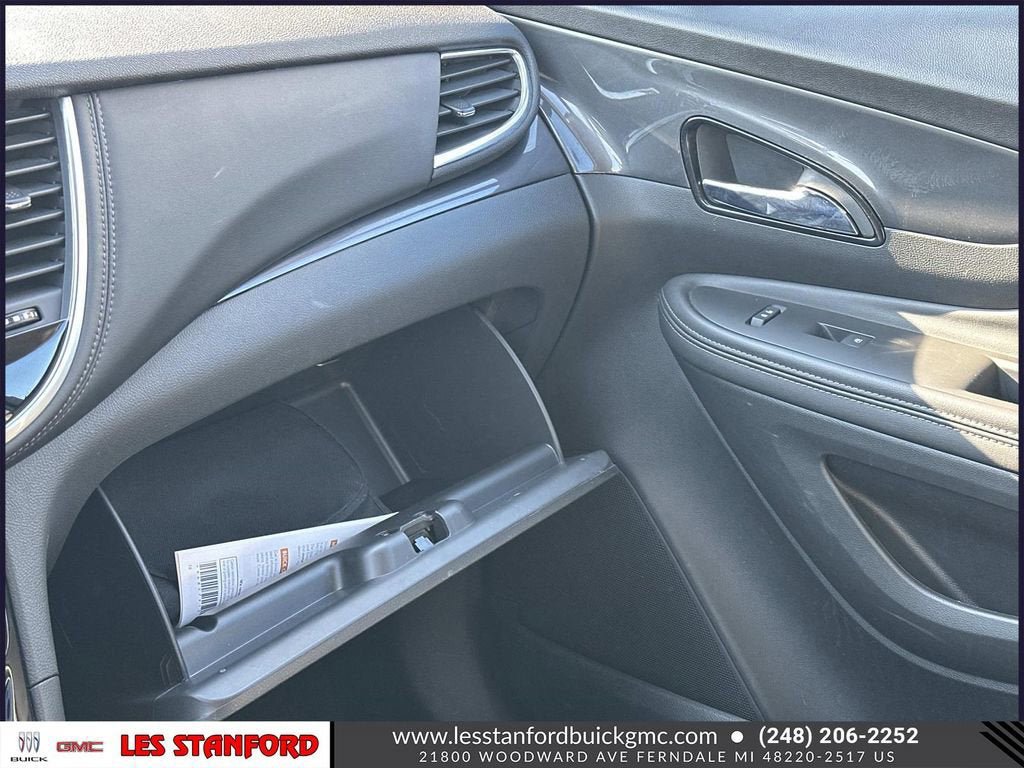 Used 2022 Buick Encore Preferred w/ Safety Package image 33