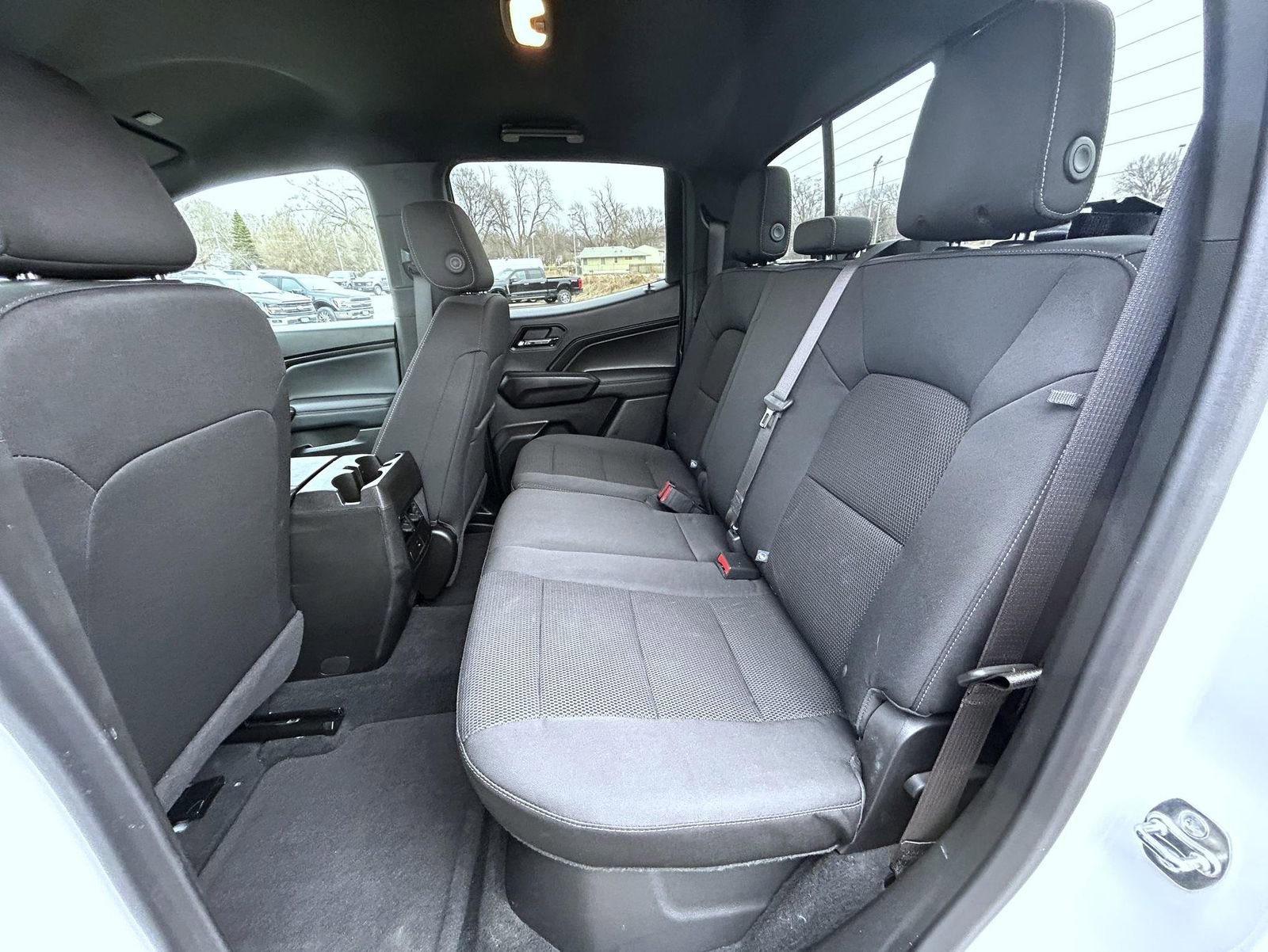 Used 2024 Chevrolet Colorado LT w/ LT Convenience Package image 19