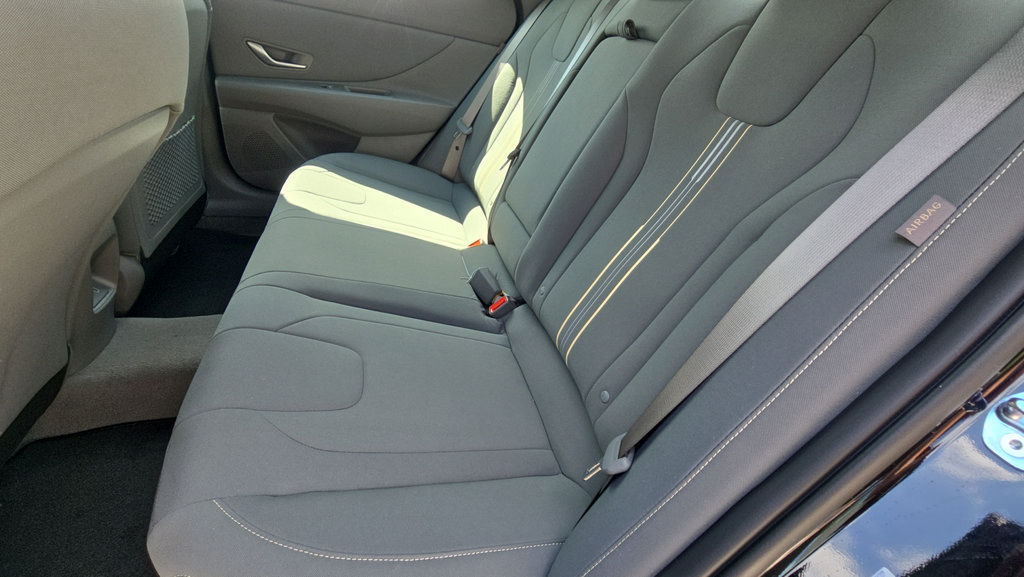 New 2026 Hyundai Elantra SEL Sport Premium w/ Cargo Package FWD image 28