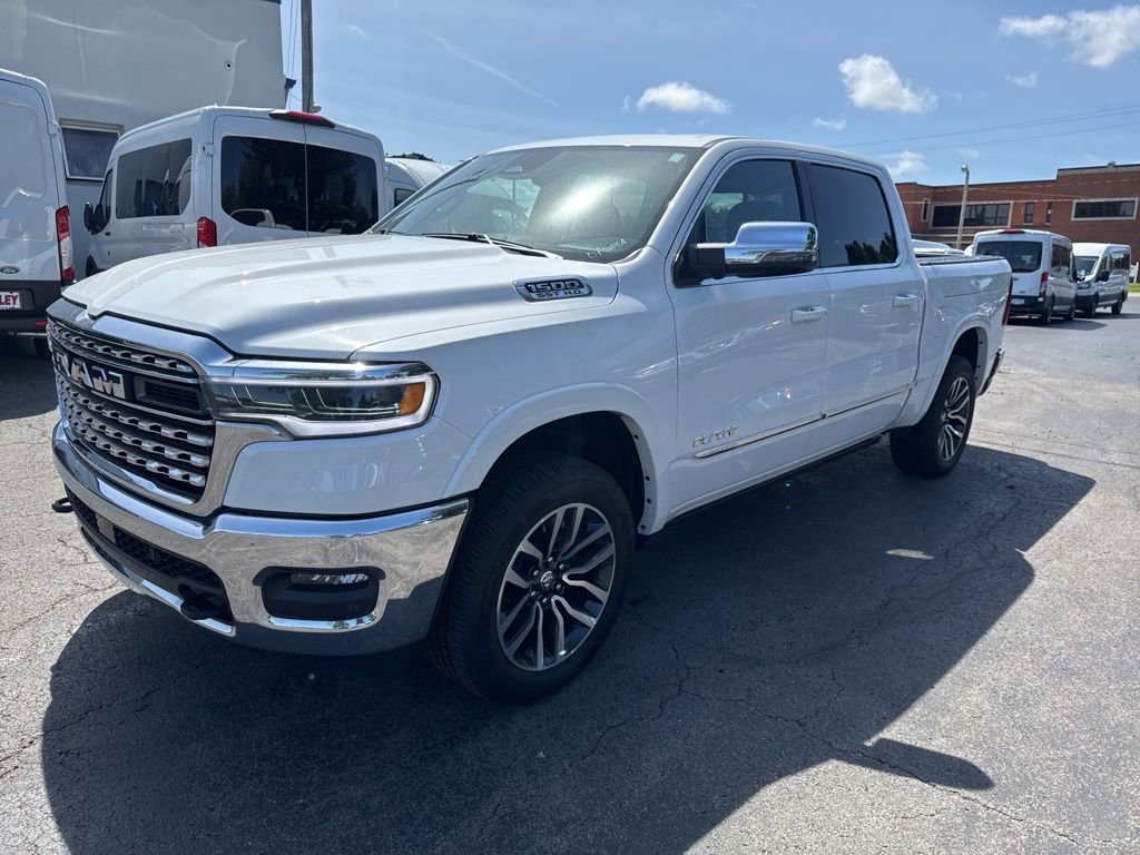 Used 2025 RAM 1500 Limited AWD/4WD image 7