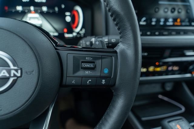 Used 2022 Nissan Rogue Platinum w/ Head-Up Display Package image 30