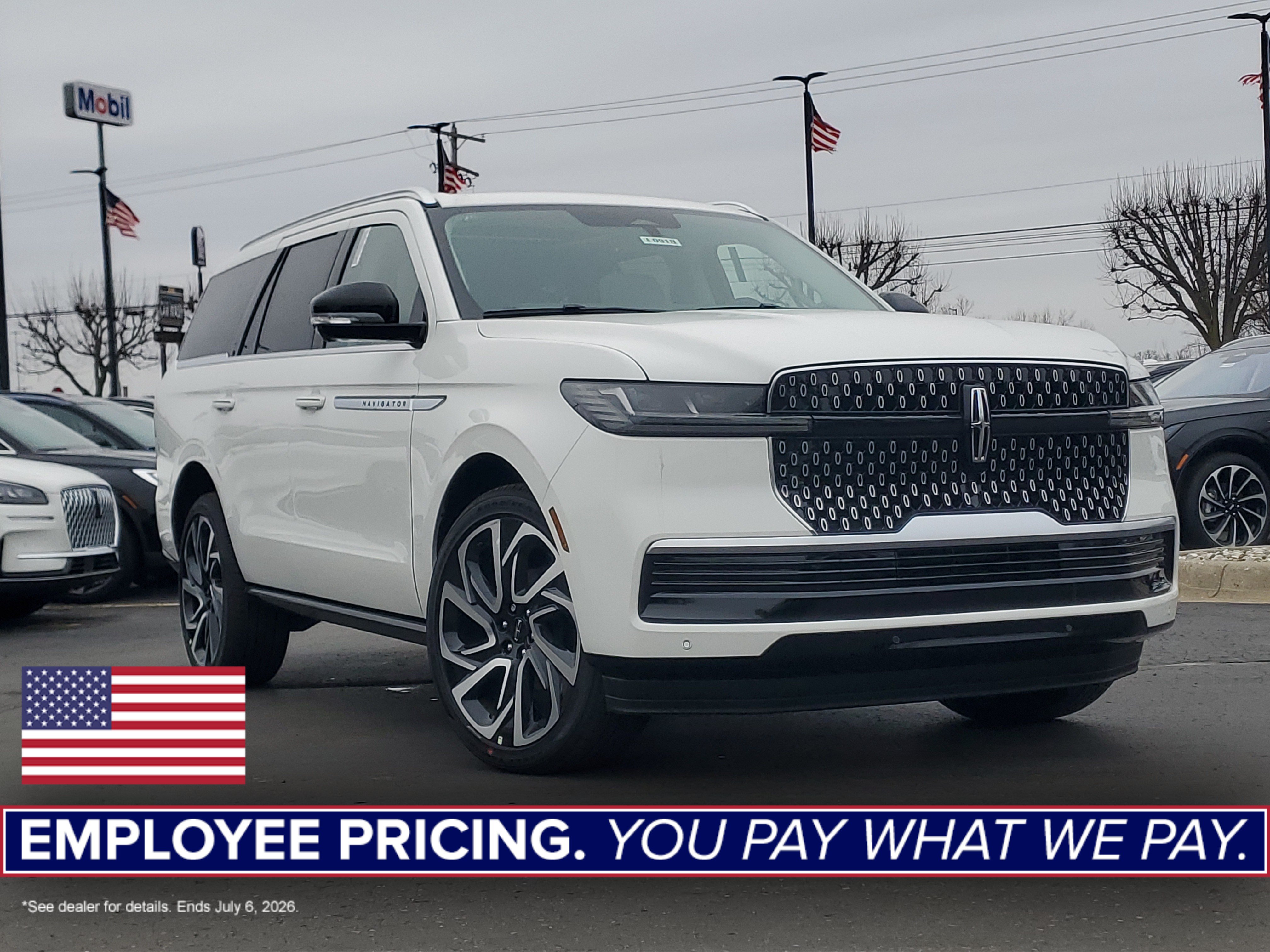 New 2026 Lincoln Navigator Reserve AWD/4WD image 1