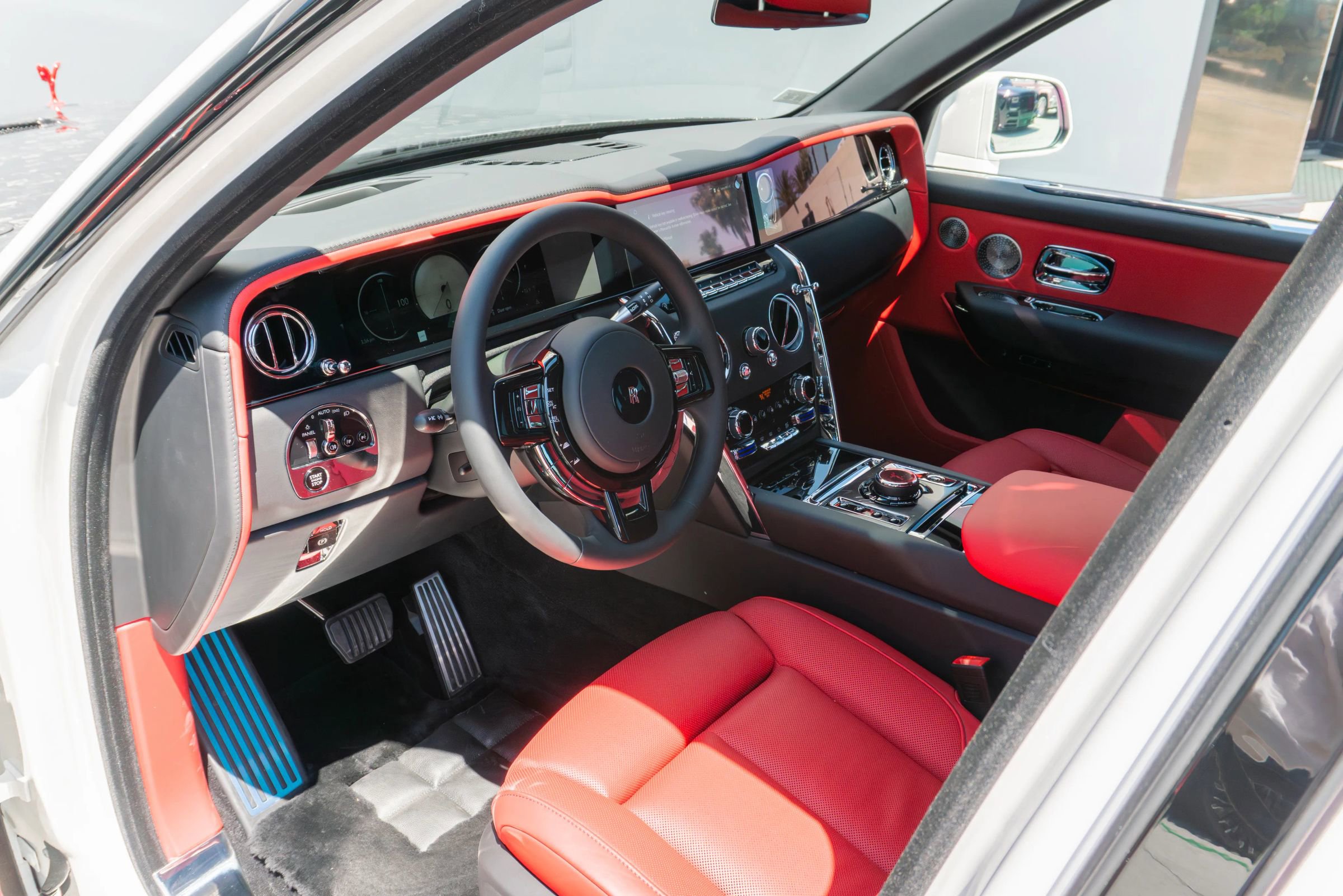 Used 2026 Rolls-Royce Cullinan AWD/4WD image 89