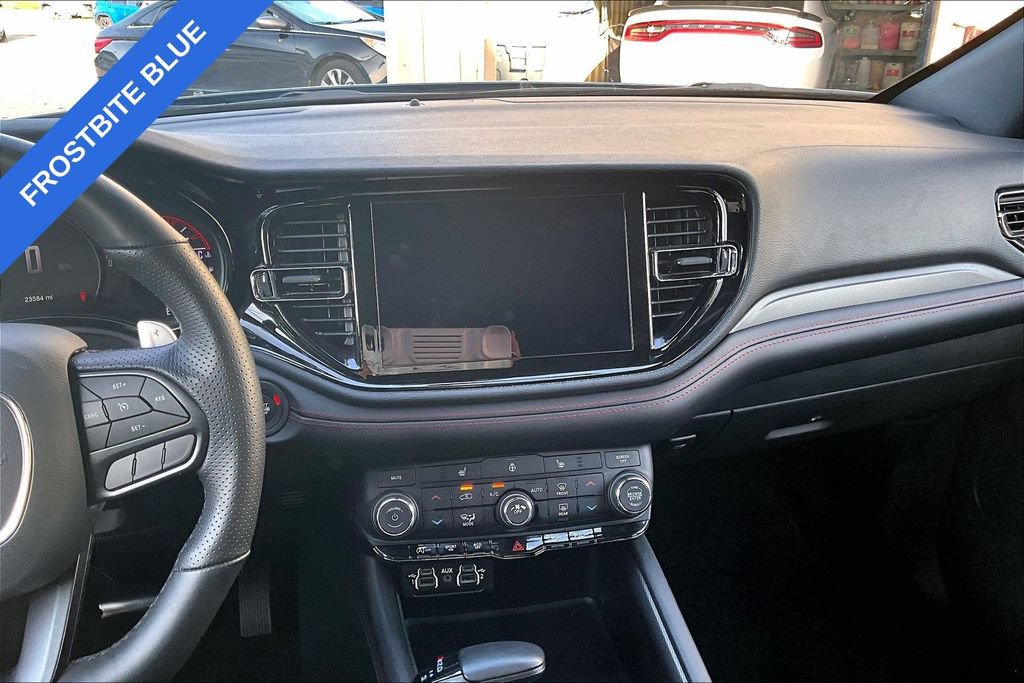 Used 2025 Dodge Durango GT AWD/4WD image 5