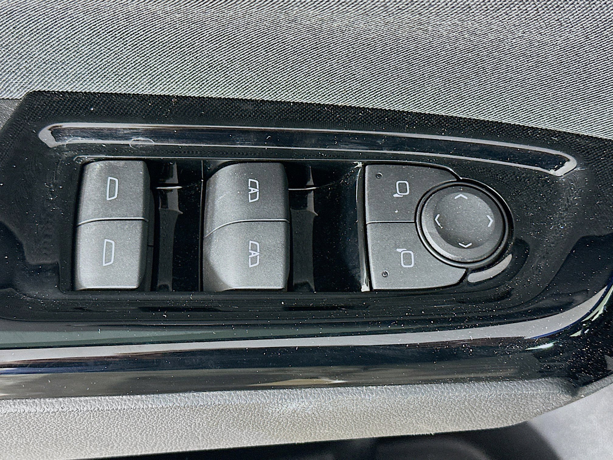 Used 2025 Honda Prologue Eco image 15