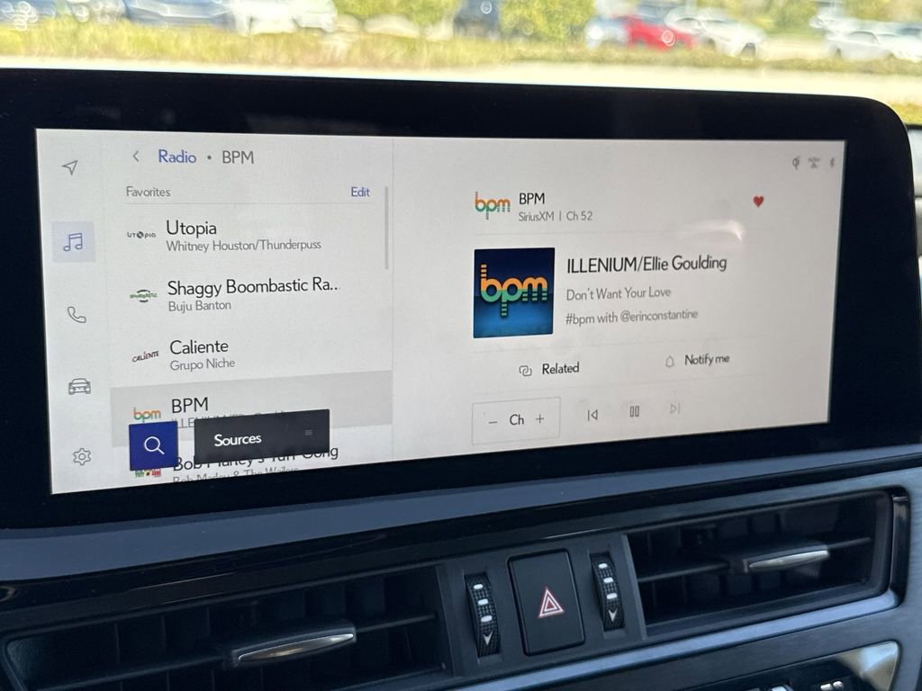 Used 2025 Lexus ES 350 w/ Premium Package image 23
