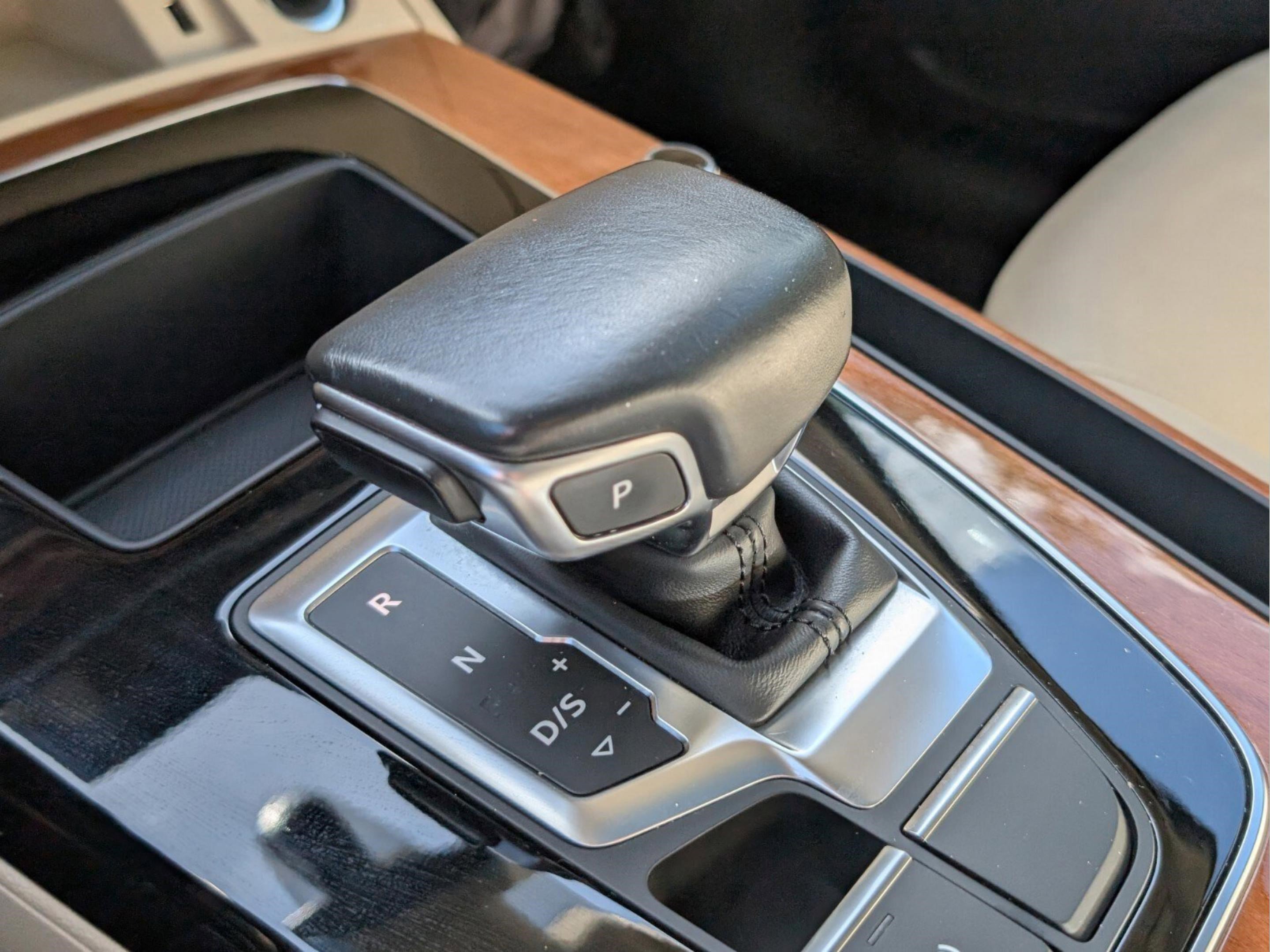 Used 2021 Audi Q5 Premium w/ Convenience Package image 20