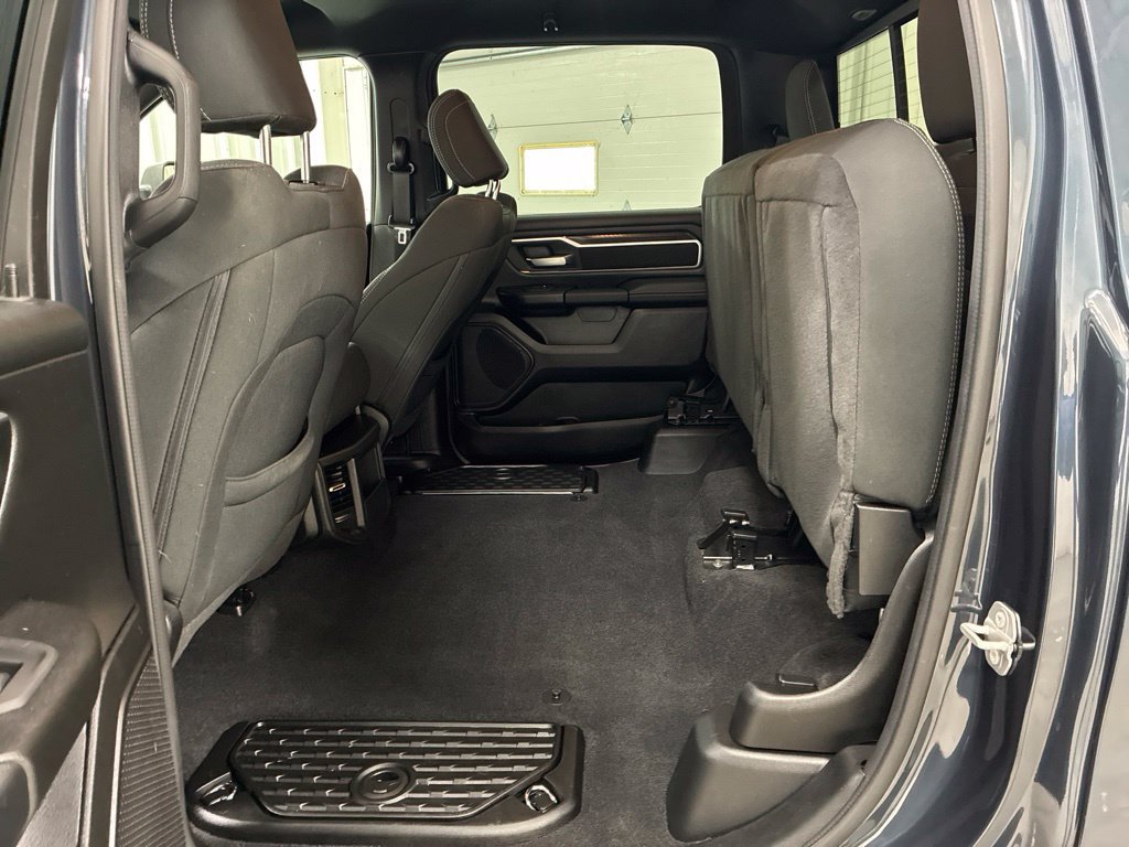 Used 2025 RAM 1500 Big Horn AWD/4WD image 18