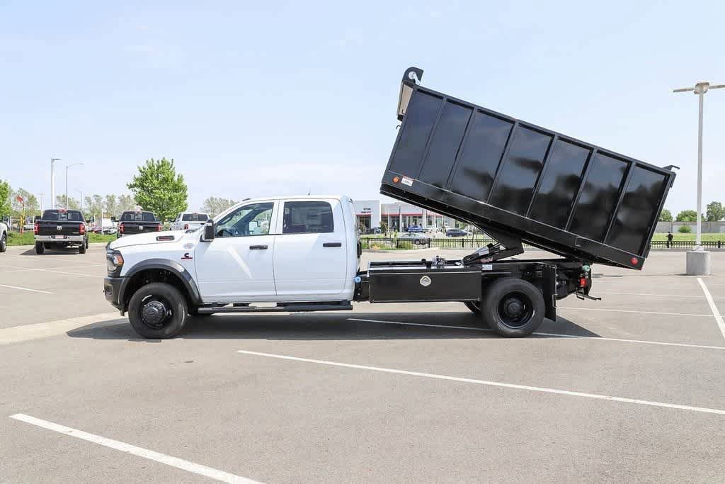 New 2023 RAM 5500 Tradesman image 28