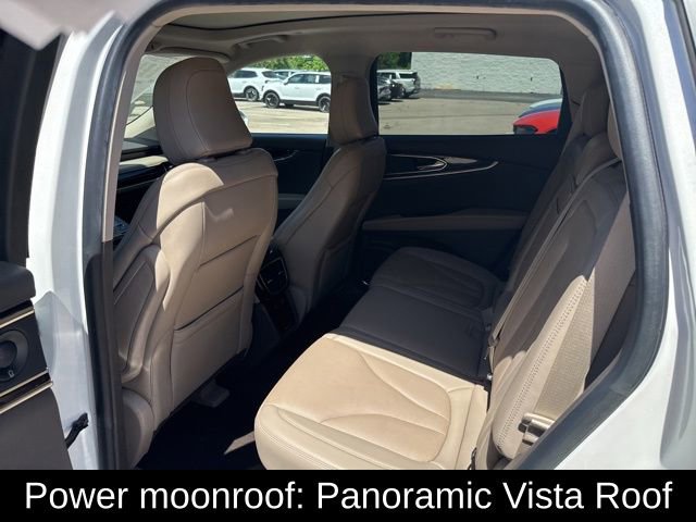 Used 2021 Lincoln Nautilus Reserve image 16