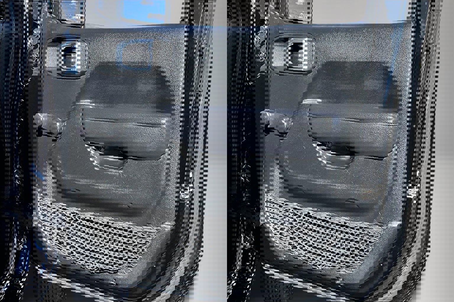 Used 2023 Jeep Gladiator Sport image 29