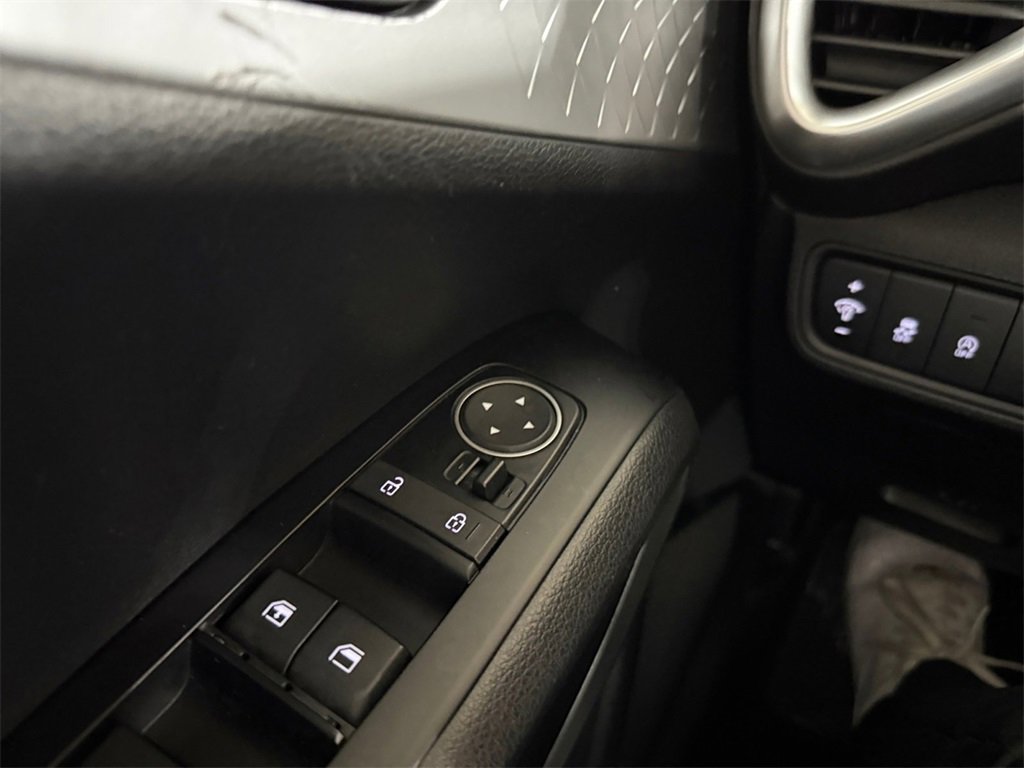 Certified 2024 Kia Soul LX w/ Option Group 015 image 30