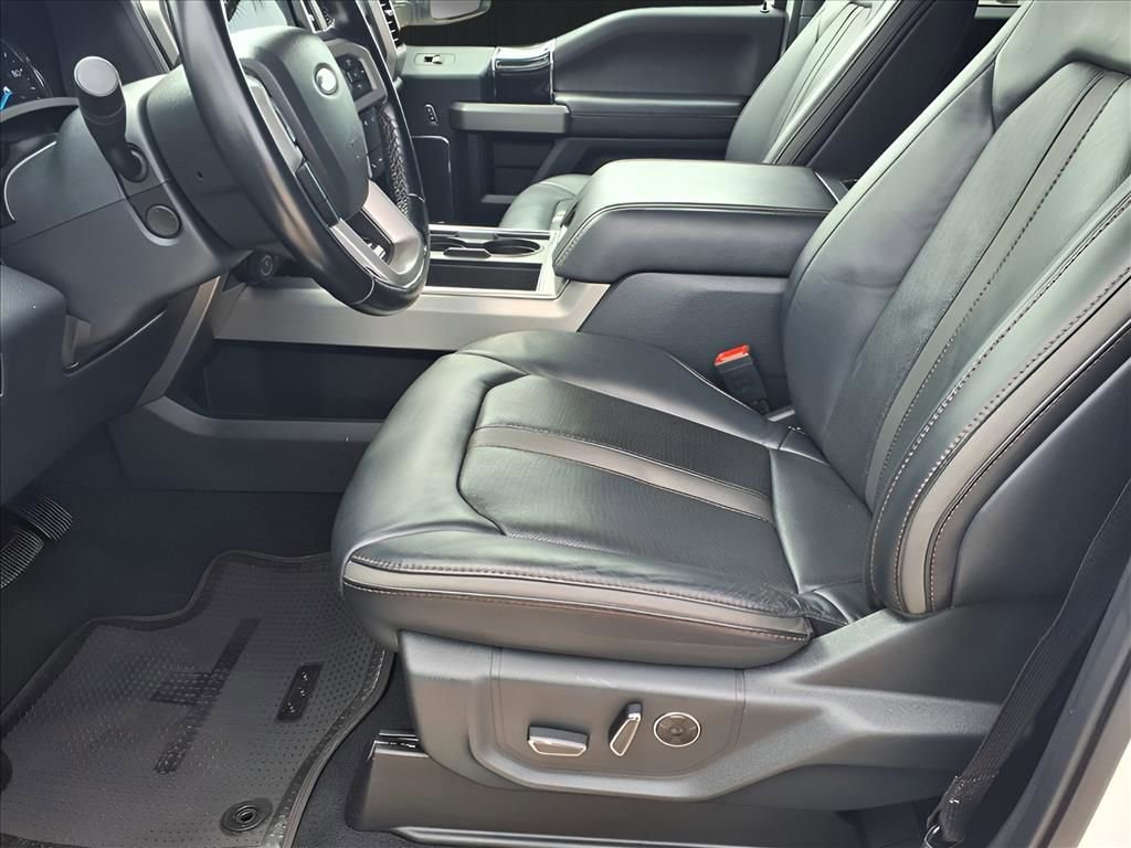 Used 2022 Ford F250 Platinum image 16