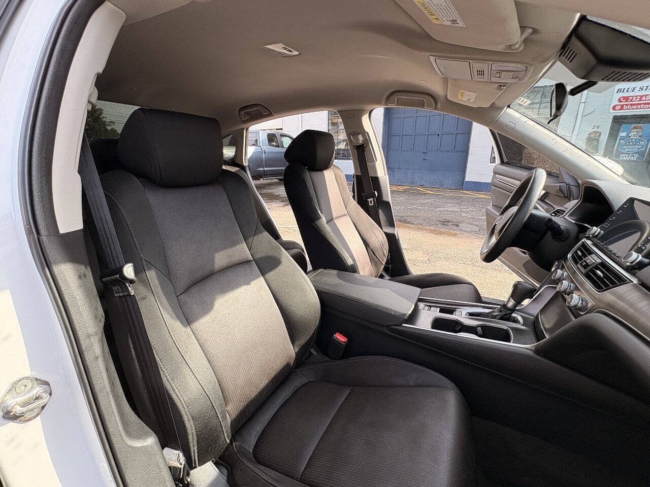 Used 2019 Honda Accord LX image 21