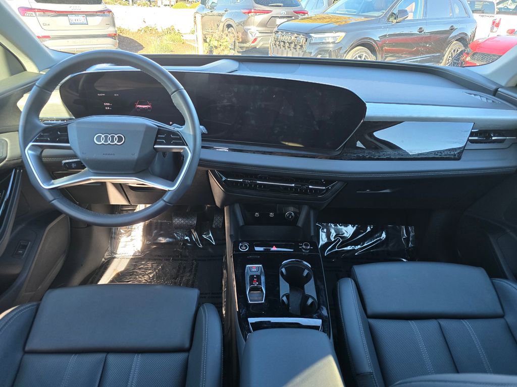Used 2025 Audi Q6 e-tron Premium Plus w/ Premium Plus image 11