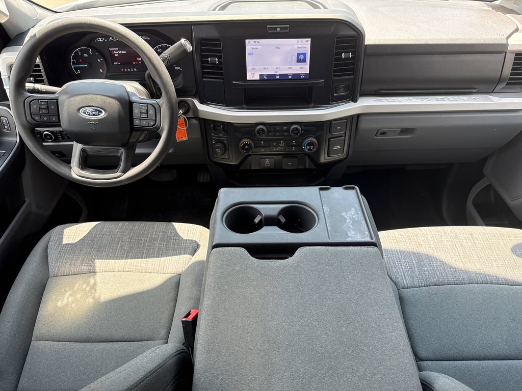 Used 2026 Ford F250 XLT AWD/4WD image 11