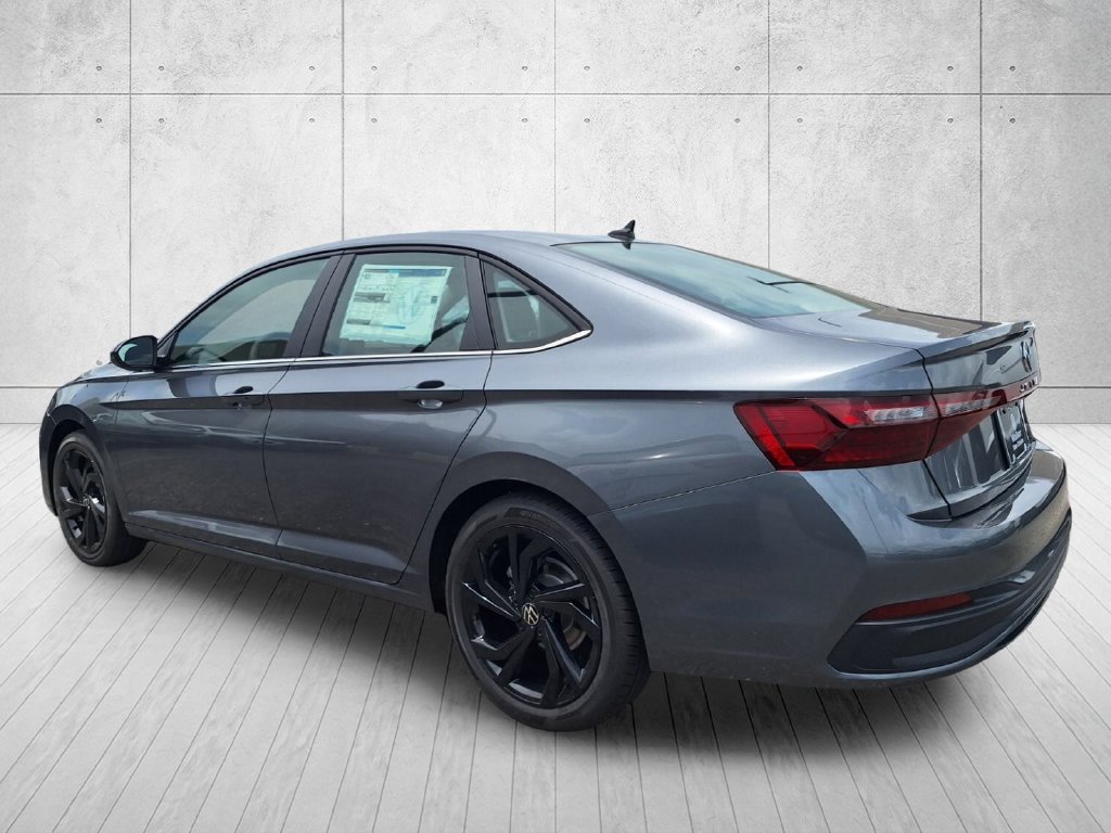 New 2026 Volkswagen Jetta SE FWD image 7