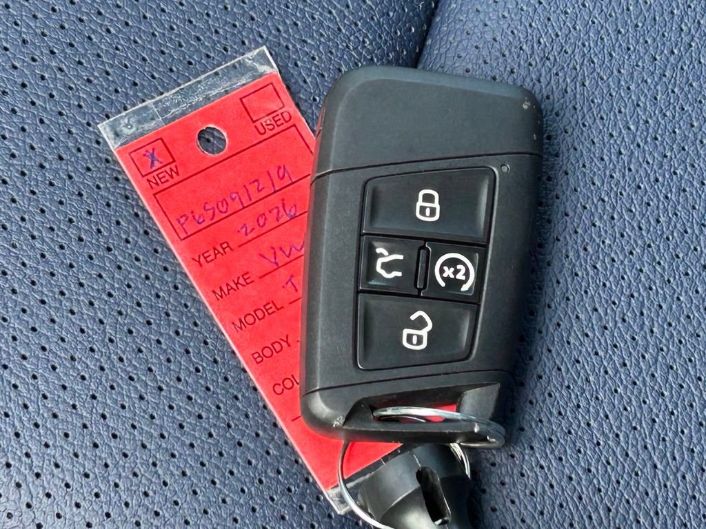 New 2026 Volkswagen Taos SEL AWD/4WD image 55