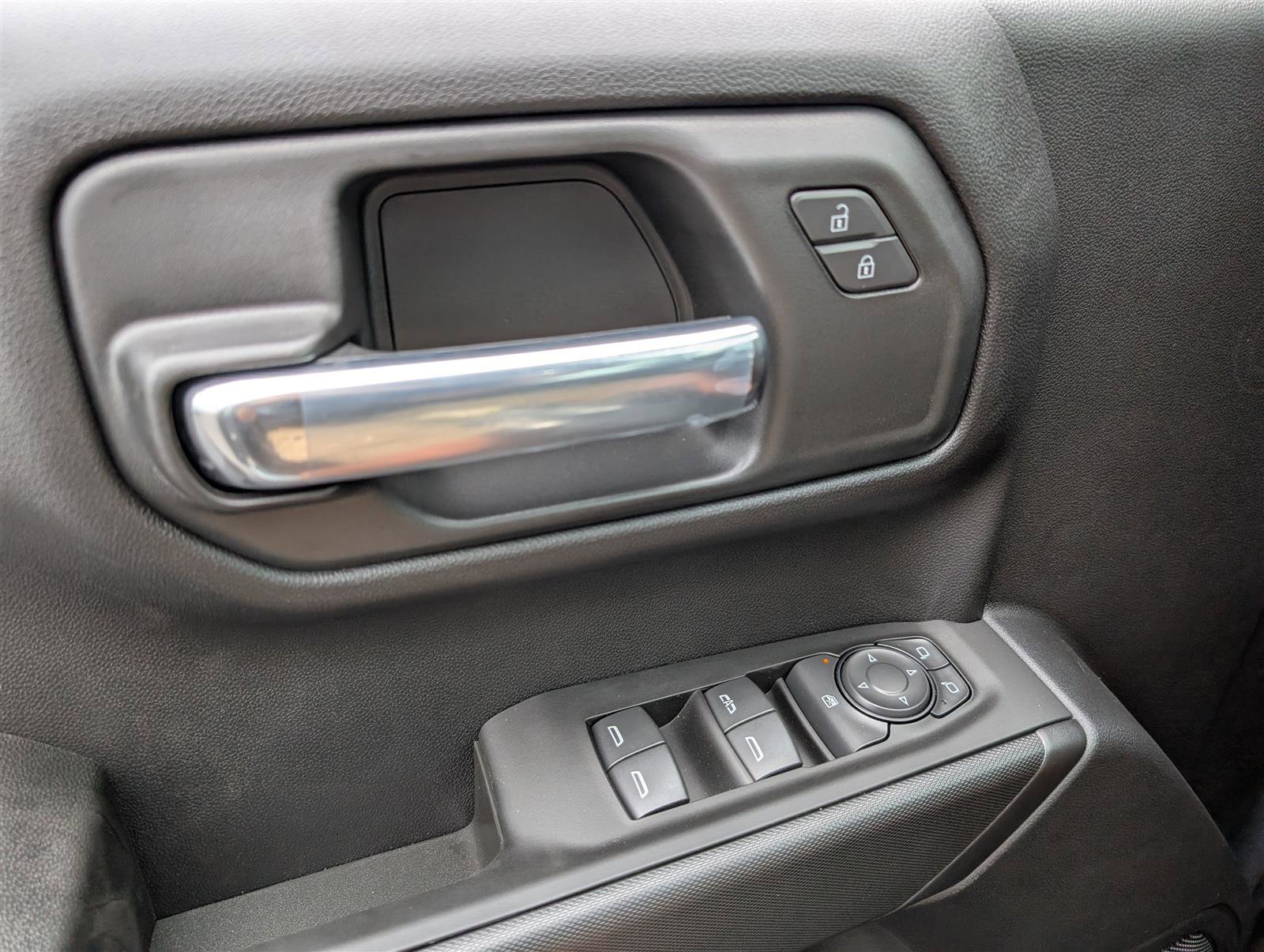 New 2026 Chevrolet Silverado 1500 Custom image 15