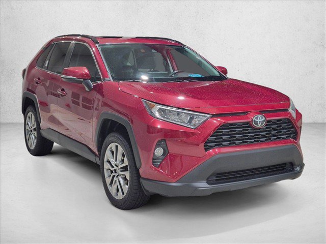 Certified 2019 Toyota RAV4 XLE Premium FWD image 3