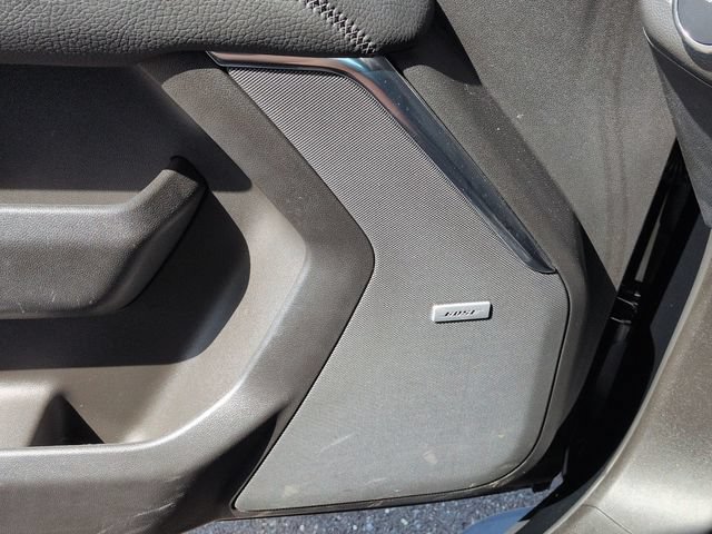 Used 2025 GMC Yukon Denali AWD/4WD image 26