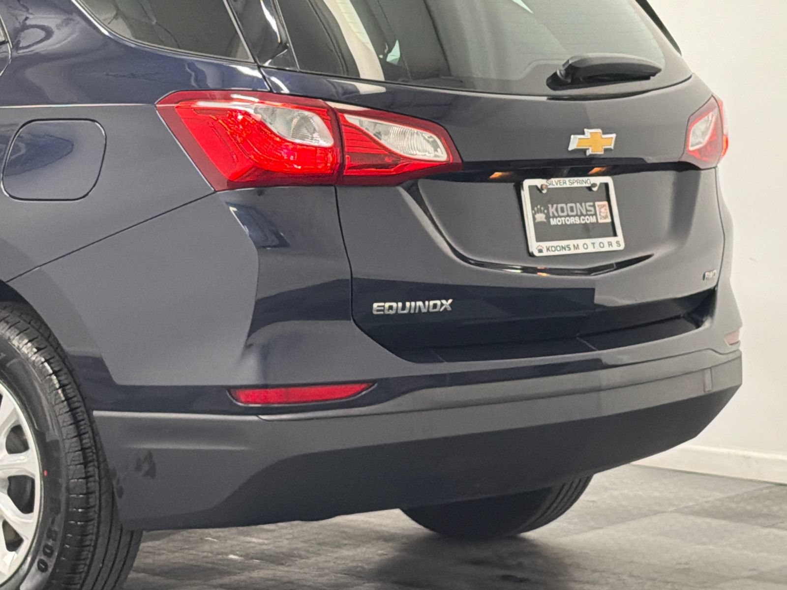 Used 2020 Chevrolet Equinox LS AWD/4WD image 7