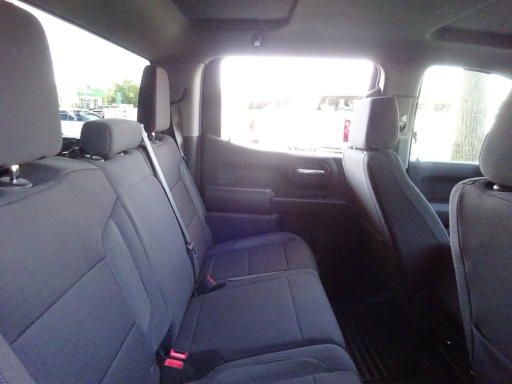 New 2026 Chevrolet Silverado 1500 Custom RWD image 22