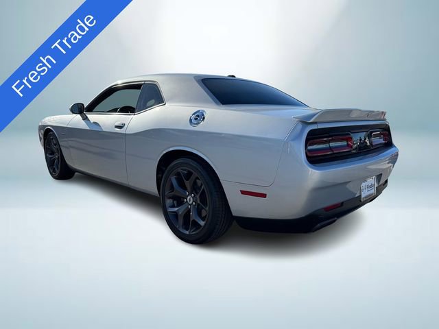 Used 2019 Dodge Challenger R/T w/ Driver Convenience Group image 4