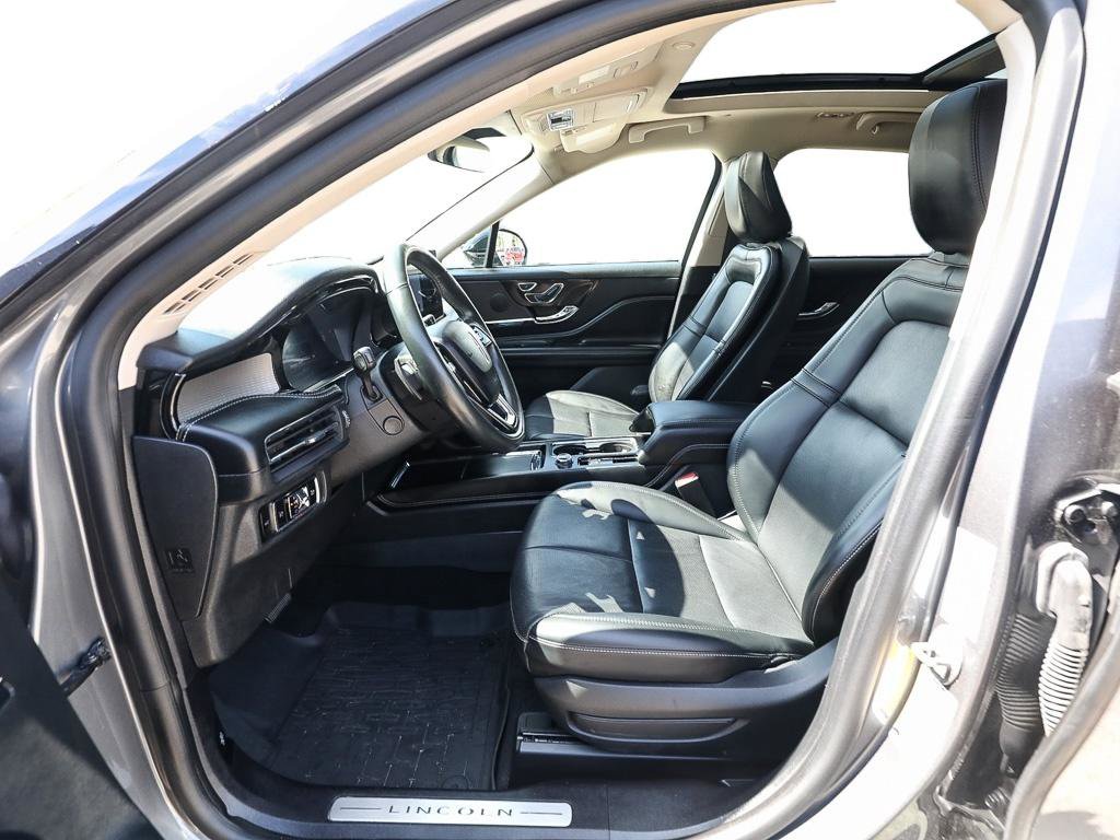 Used 2023 Lincoln Corsair Reserve w/ Equipment Group 201A AWD/4WD image 11