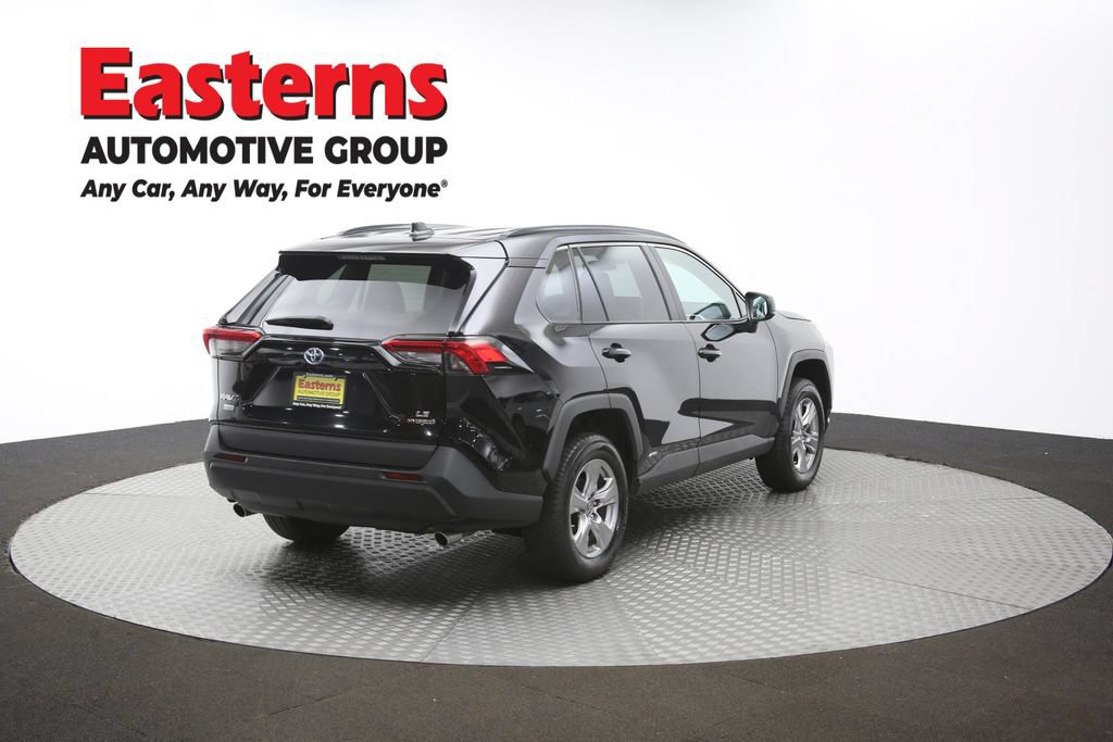Used 2023 Toyota RAV4 LE AWD/4WD image 39