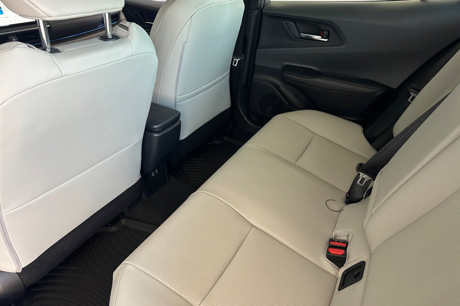 New 2026 Toyota Prius Limited AWD/4WD image 22