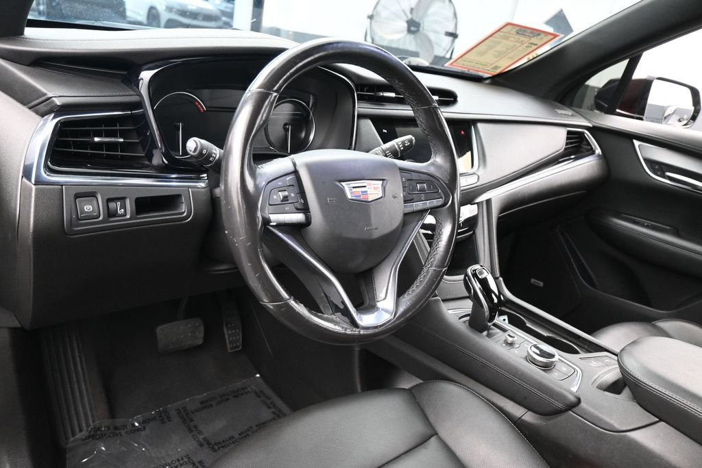 Used 2021 Cadillac XT6 Luxury FWD image 13