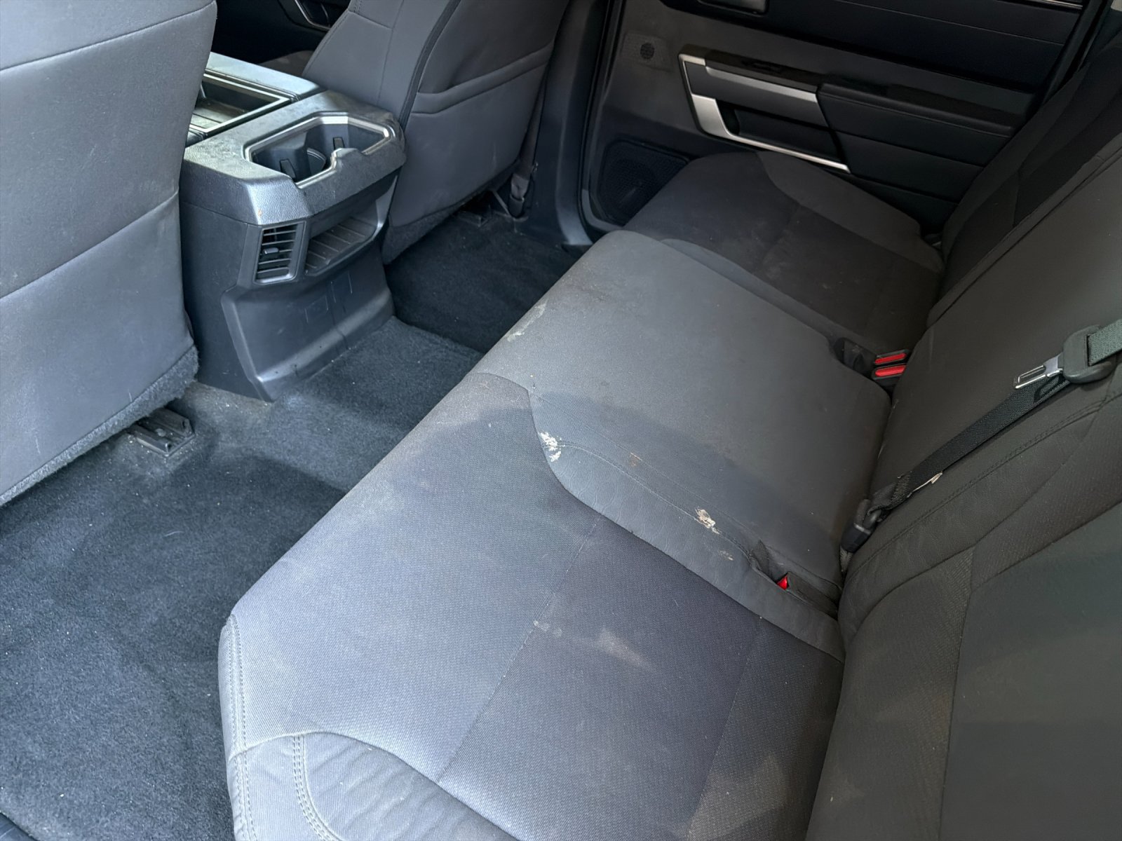 Used 2022 Toyota Tundra SR5 w/ Convenience Package RWD image 11