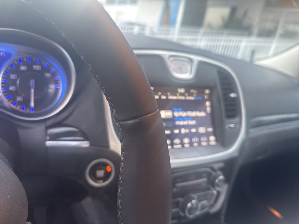 Used 2022 Chrysler 300 Touring L w/ Popular Equipment Group image 22