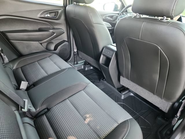 Used 2024 Chevrolet Trax LT w/ Driver Confidence Package FWD image 30