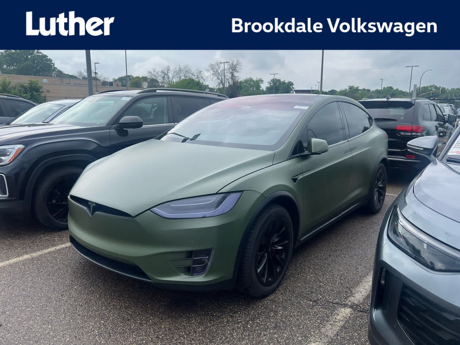 Used 2021 Tesla Model X Long Range AWD/4WD image 1