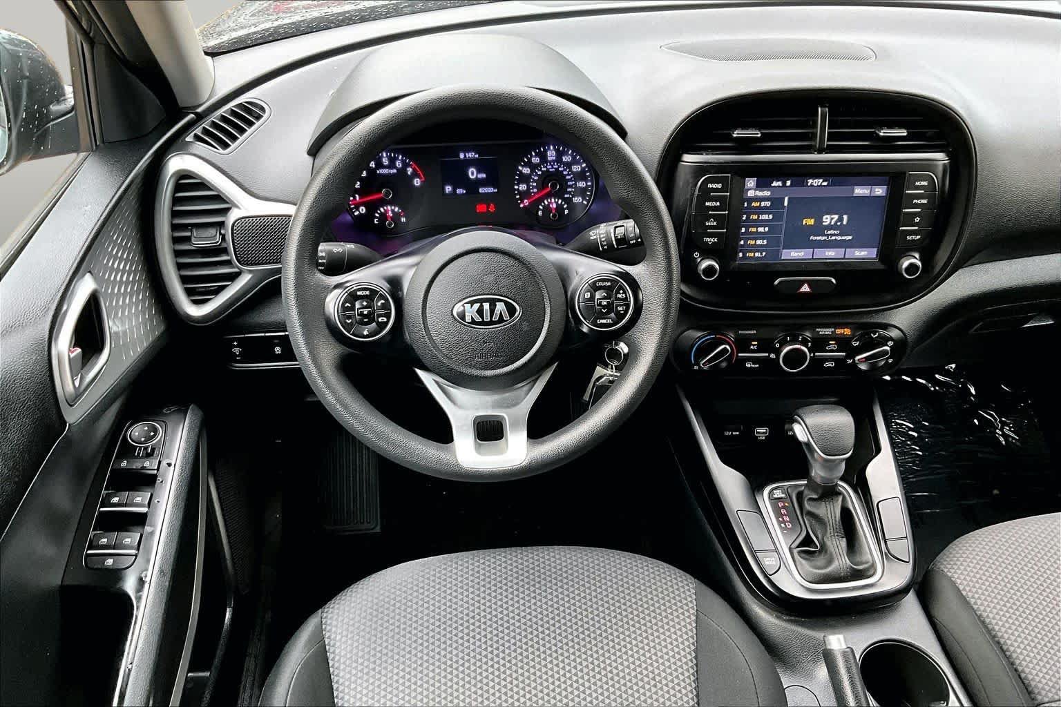 Used 2020 Kia Soul LX FWD image 6