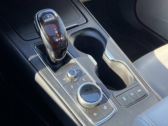 Used 2022 Cadillac XT4 Luxury w/ Cold Weather Package image 27