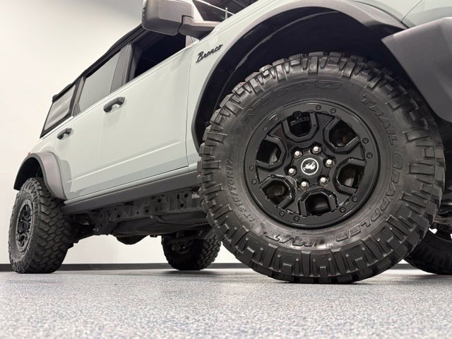Used 2022 Ford Bronco 4-Door AWD/4WD image 2