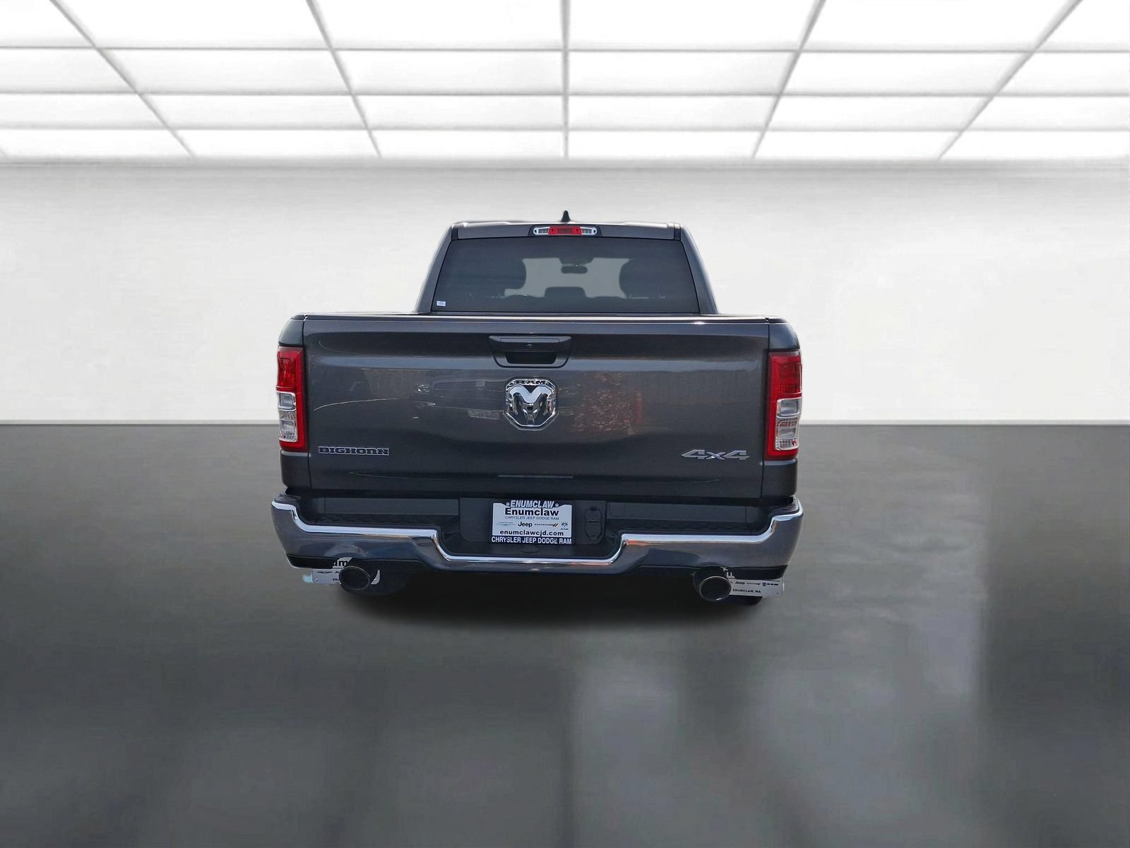 Used 2022 RAM 1500 Big Horn AWD/4WD image 3