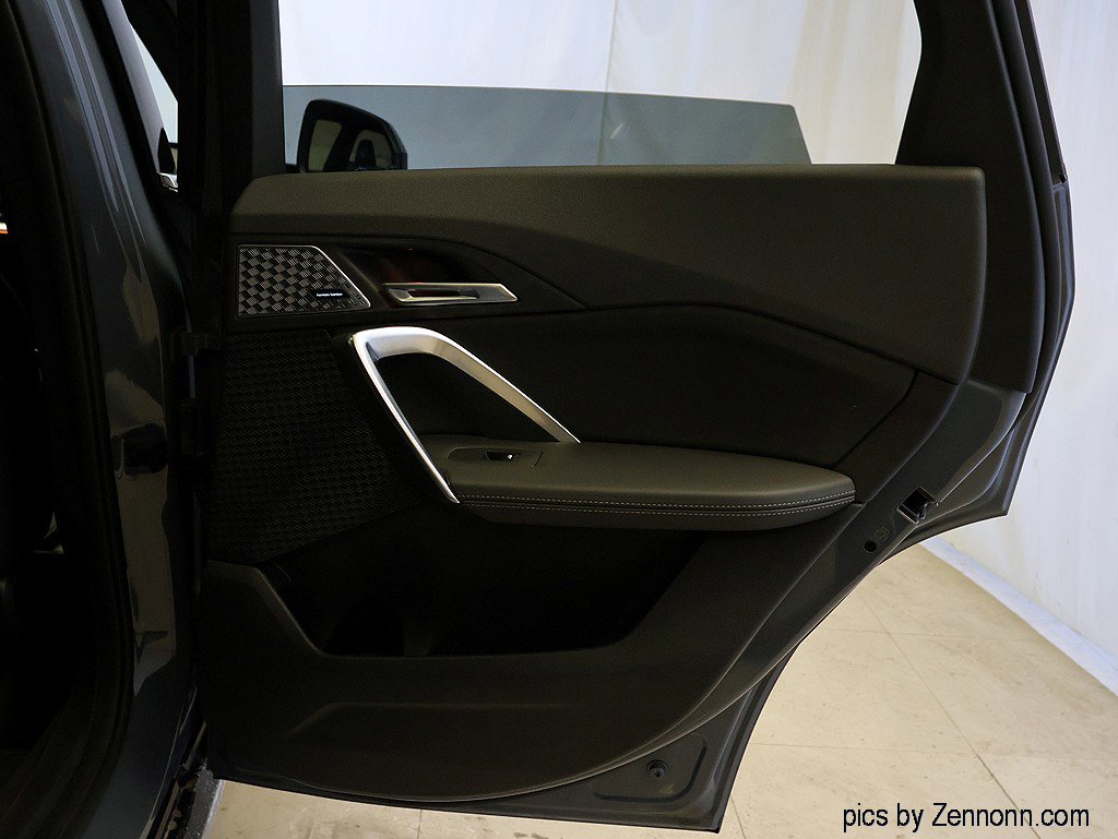 Used 2025 BMW X1 xDrive28i w/ Premium Package image 31