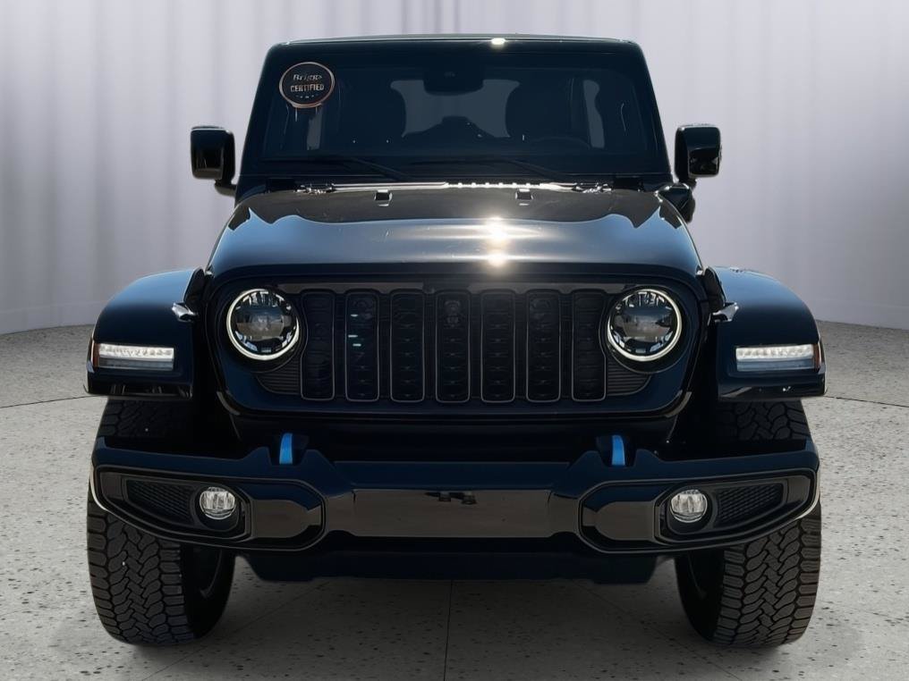 Used 2024 Jeep Wrangler High Altitude AWD/4WD image 8